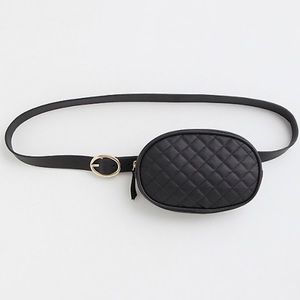 BLACK OVAL QUILTED BELT BAG TORRID PLUS SIZE